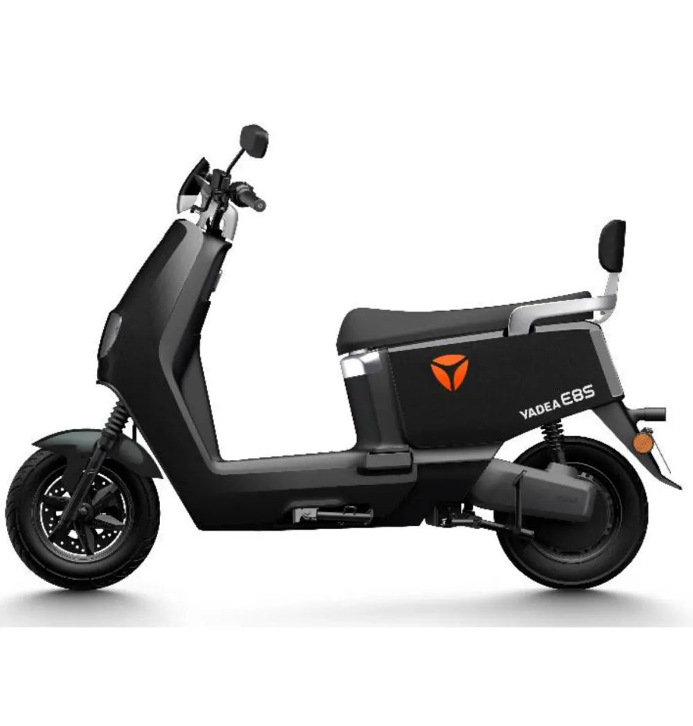 MOTO ELECTRICA YADEA E8SPRO